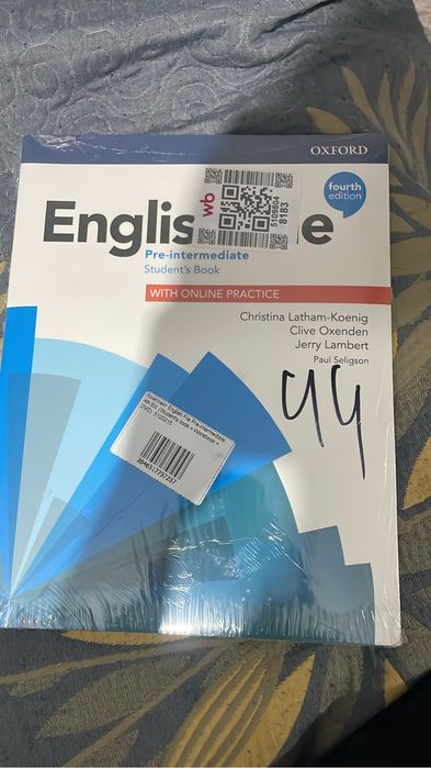 English file pre intermediate 4th edition и есть with key book