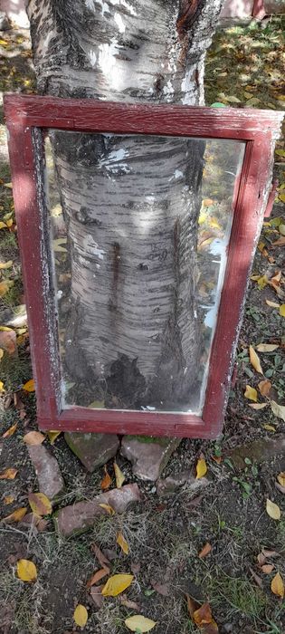 Ferestre (giurgiuvele) din  molid si stejar,  in stare buna.