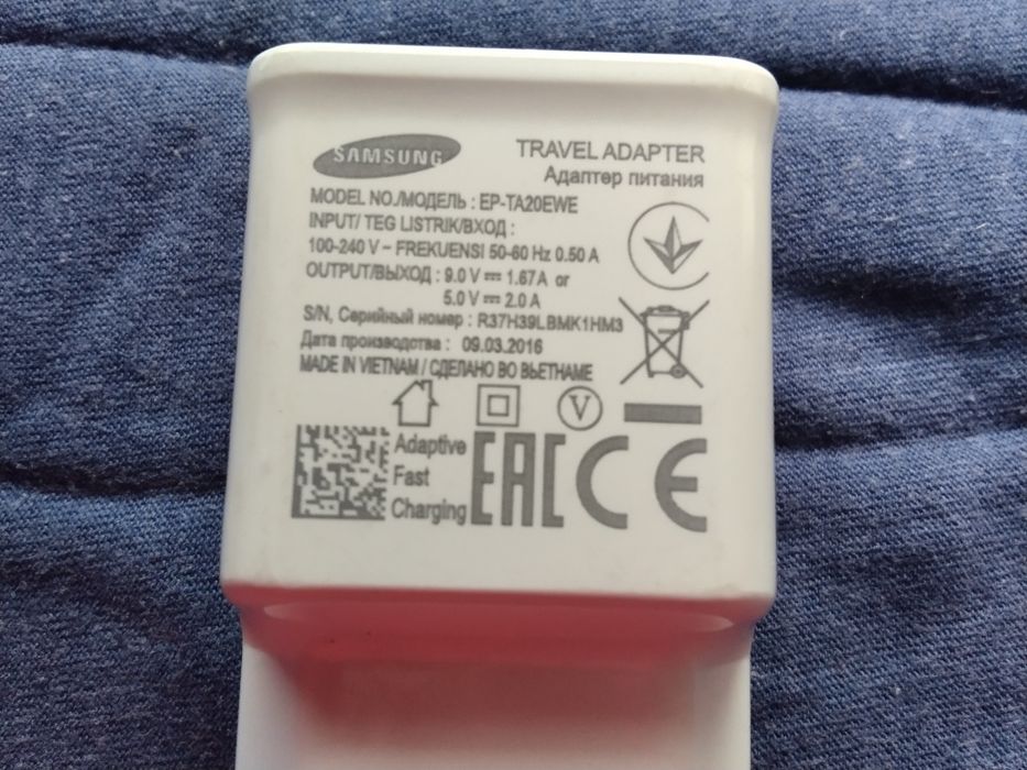 оригинално бързо зареждане за всички смартфони по конкретно на Самсунг