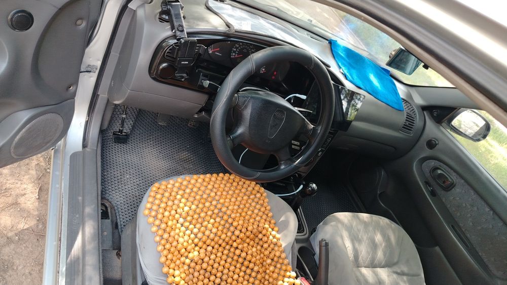 Продаю машину на ходу