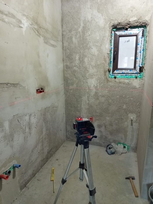 Vând laser Bosch profesional