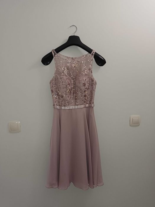 Официална рокля XS размер