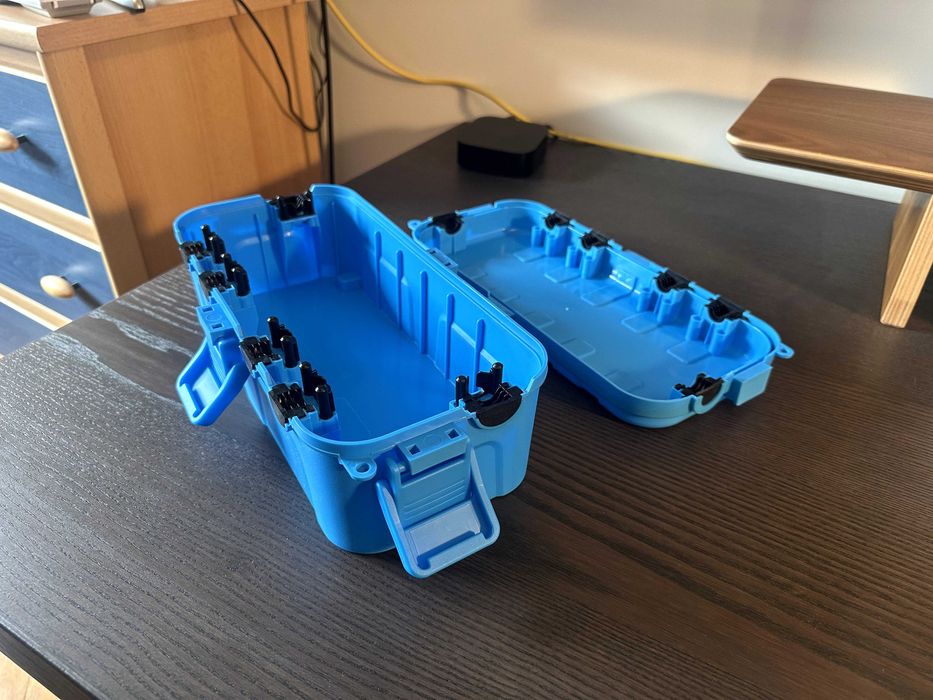 Водоустойчива кутия за кабели и разклонители (Dry Box)