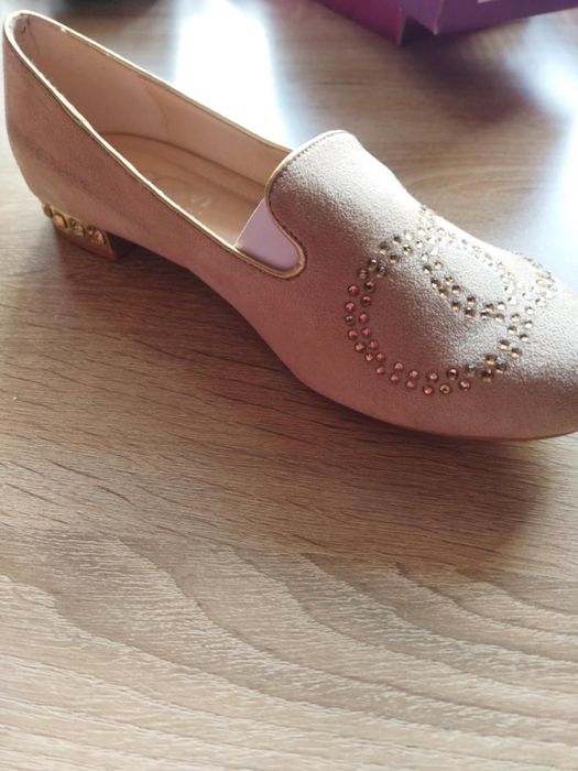 Дамски елегантни обувки