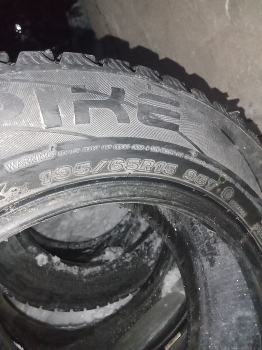 ПРОДАМ Зимние шины БУ р15