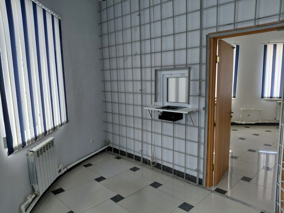 Сдаются БУТИКИ под запчасти.