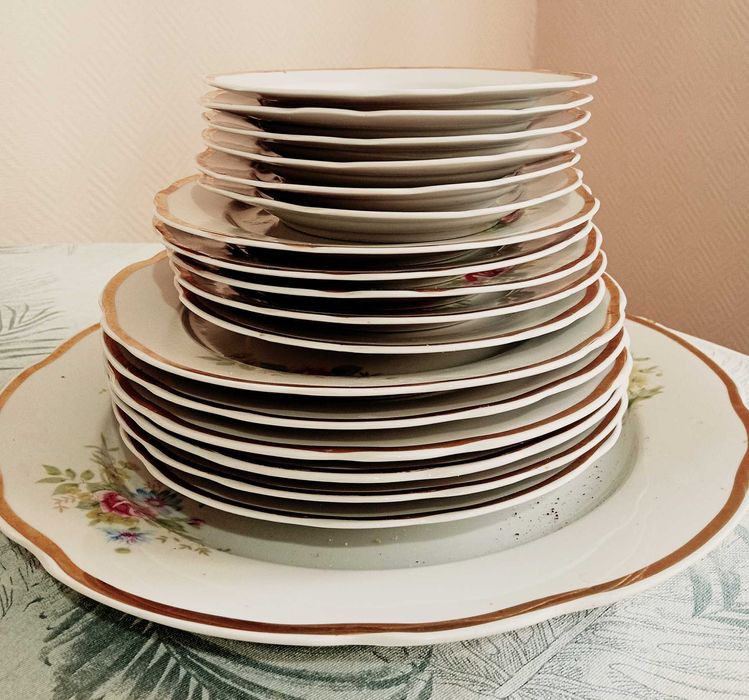 Продам набор посуды