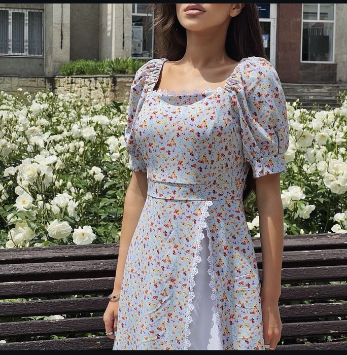 Красивые платья в продаже