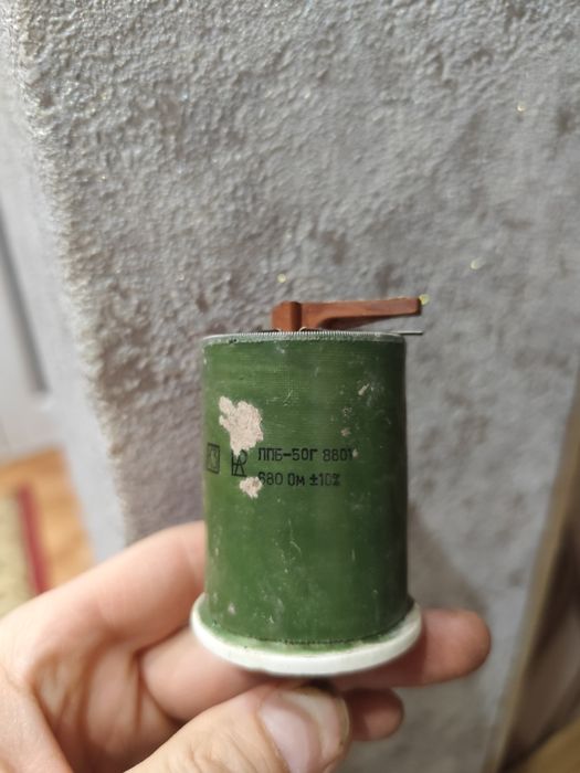 Продаю переменный резистор