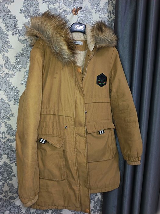 Женская куртка..