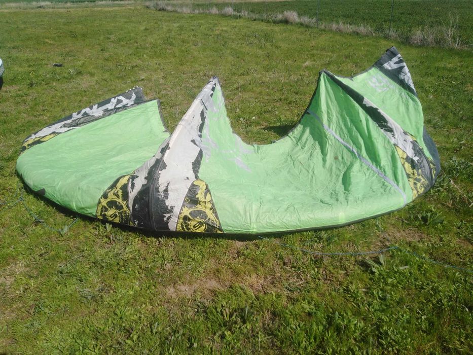 3бр. Кайтове (Slingshot RPM 2бр+1бр.Flexifoil Ion3)