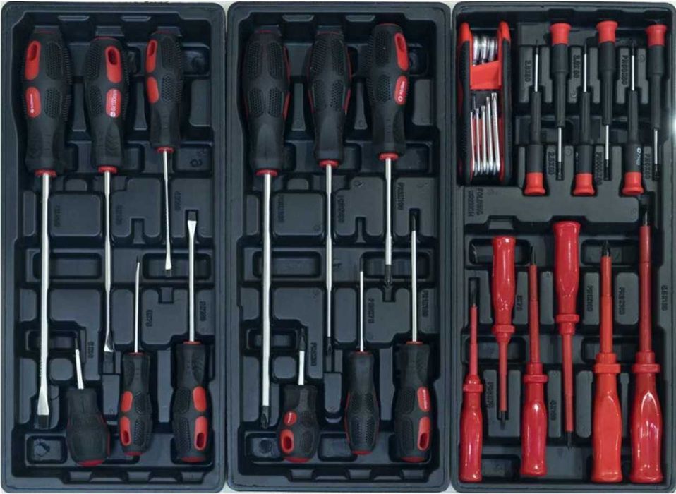 Количка за инструменти OSAKA - празна, 156 и 196 инструмента