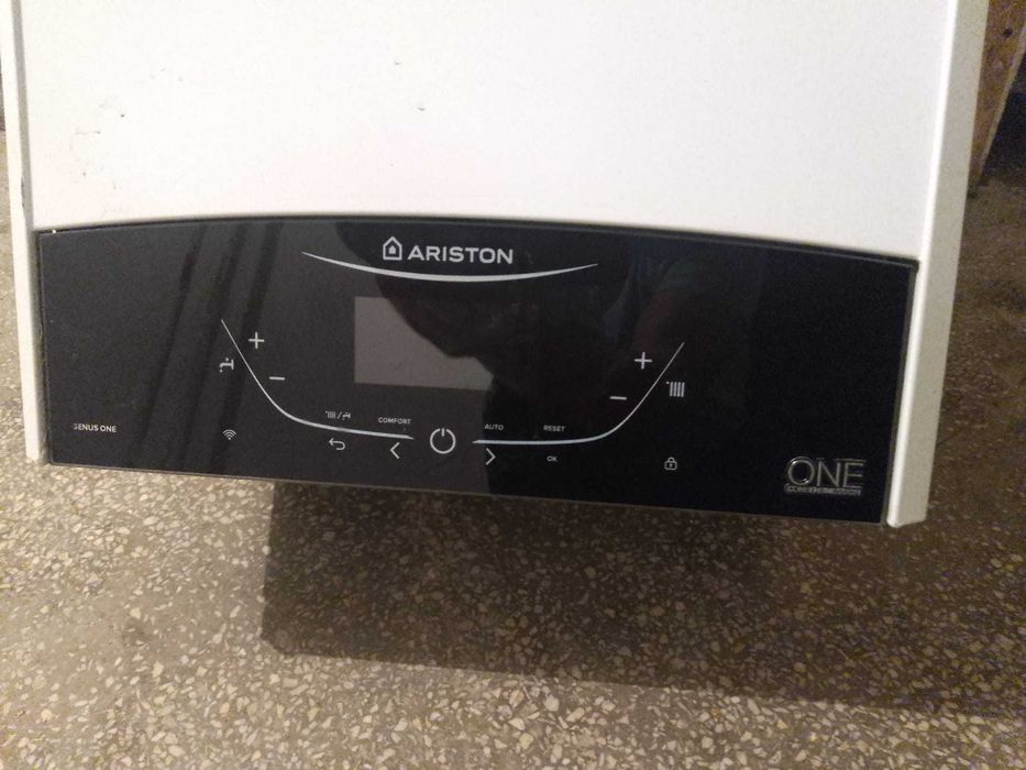 Centrala termica Ariston 24kw