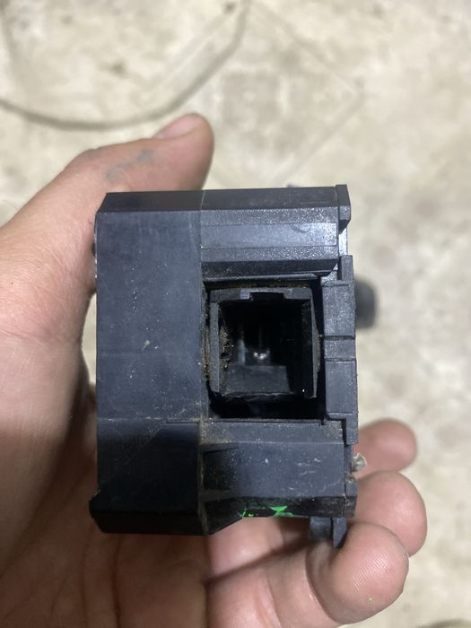 Подрудевой переключатель Гольф 4/ Бора оригинал