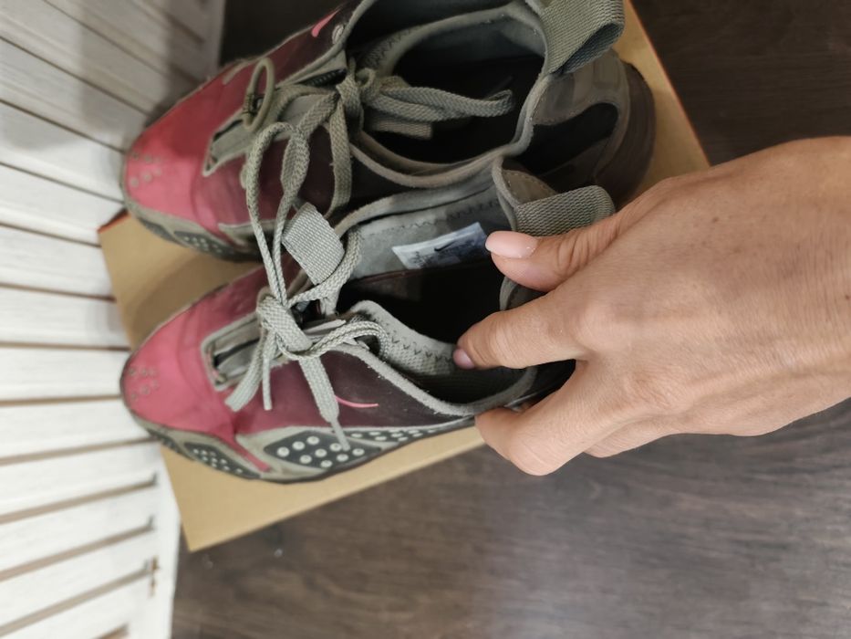Маратонки Nike 35.5 размер