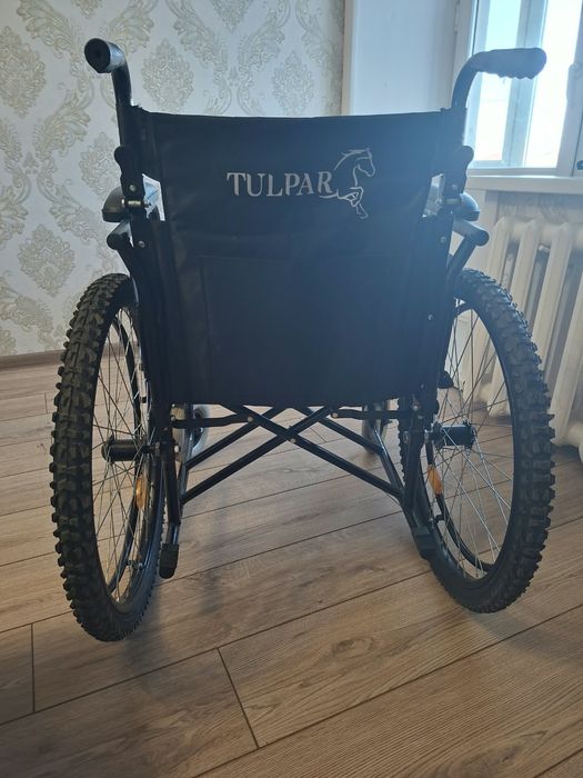 Продам инвалидную коляску