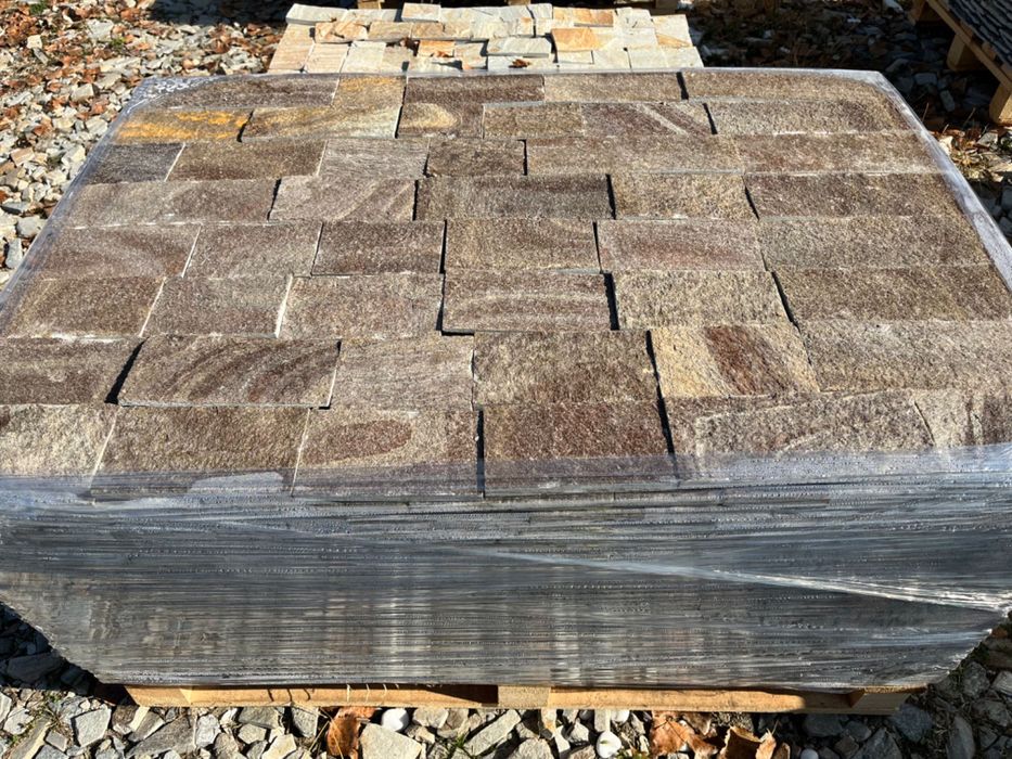 Кафяв оформен гнайс естествен камък меча кожа