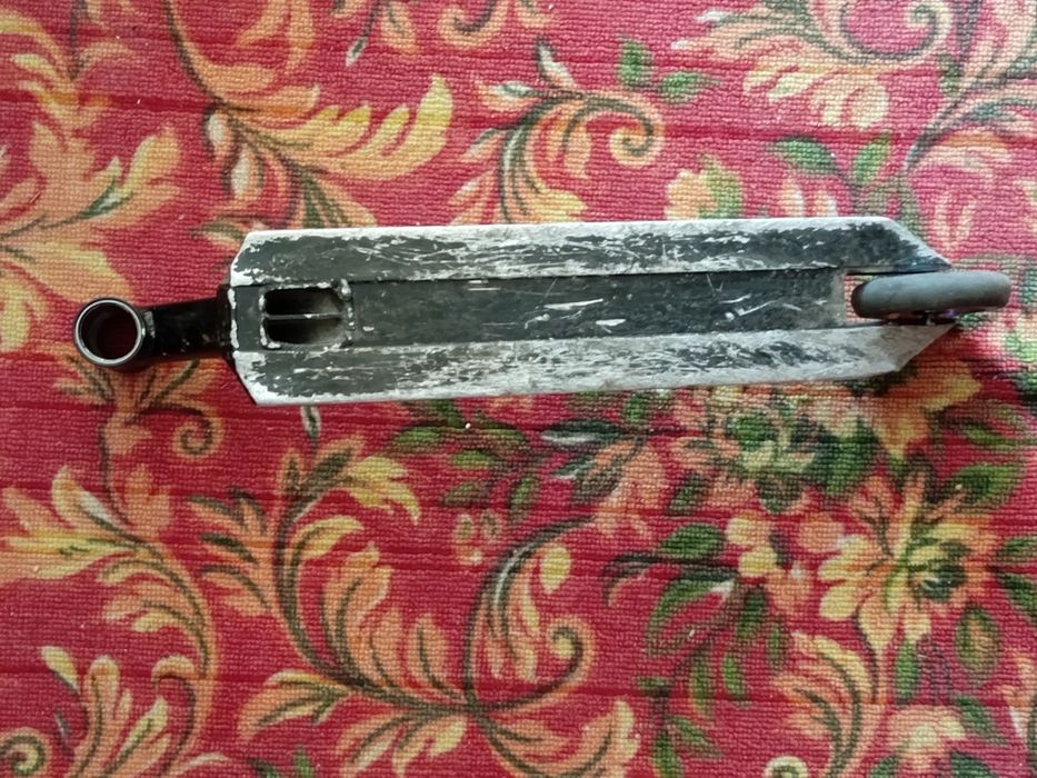 Продам трюковой самокат