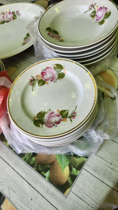 Продам советский столовый сервиз