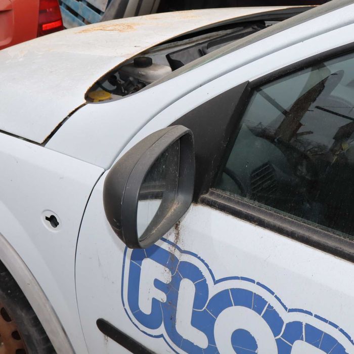 Опел Корса С 1.7 dti 75 к.с.2002 г.Само на части