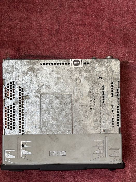 Магнитола Grundig scd 3390 rds