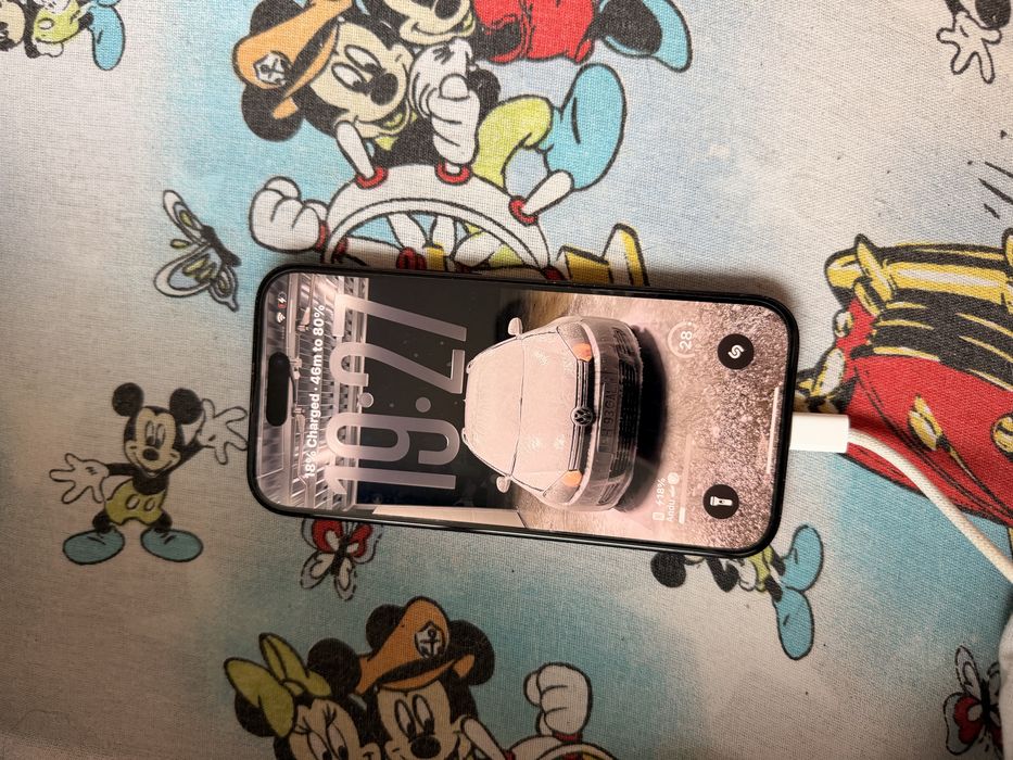 Vand Iphone 15 perfect functional