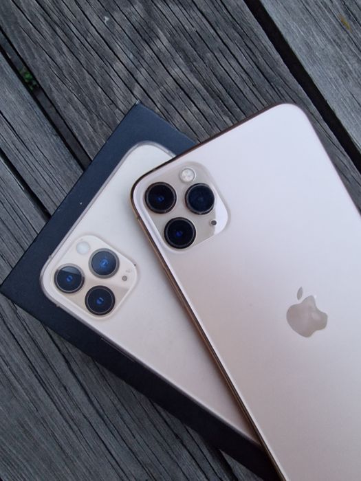 Iphone 11 pro max 256gb gold