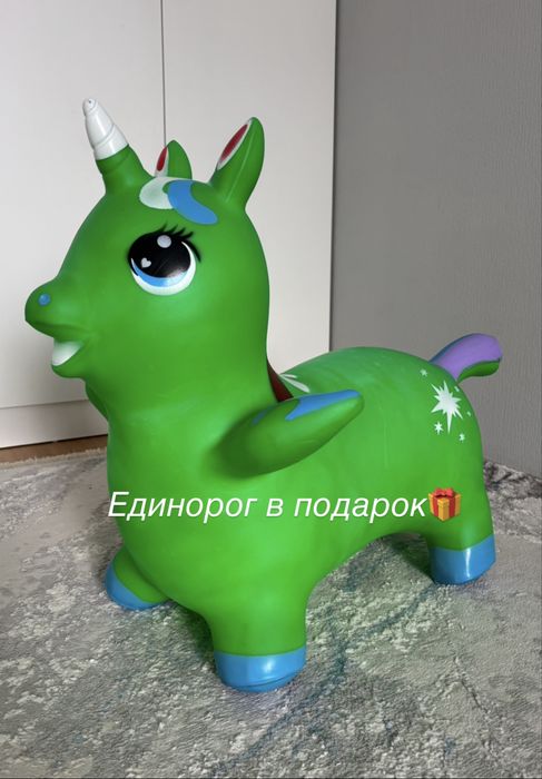 Продам Машина толокар