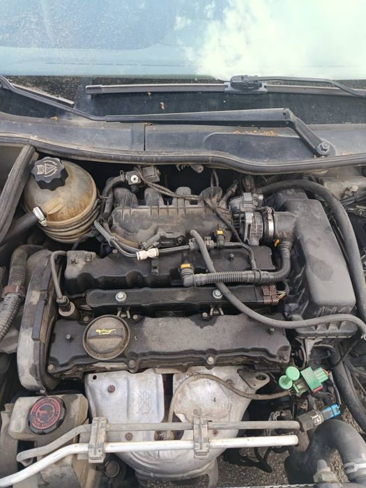 Peugept 206 1.4 16v 88 коня Face 2002 НА ЧАСТИ