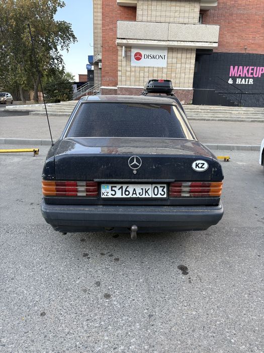 Мерседес бенз 190
