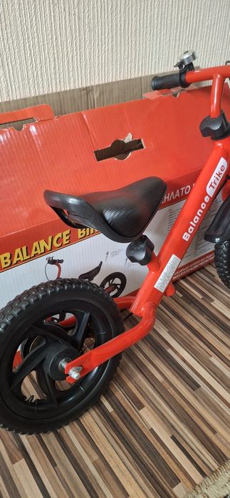 Продавам баланс колело