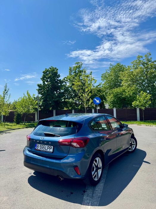 FORD Focus 2022 — imagine 4