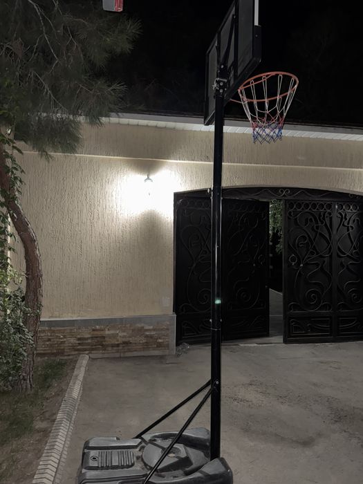 Баскетбольное кольцо с щитом (переносное, регулируемое)