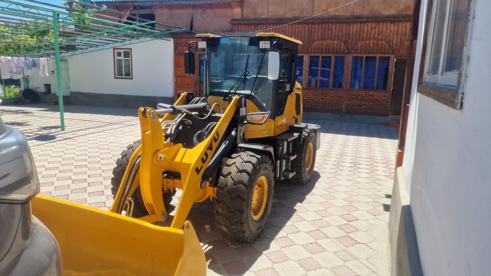 Погрузчик LUYU 930