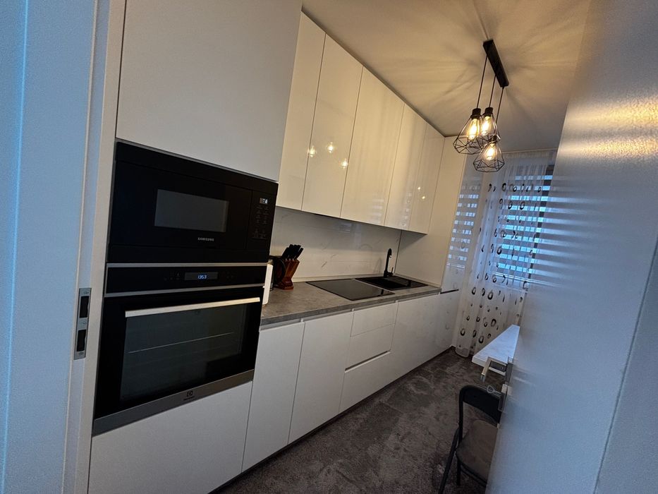 Apartament 2 camere, parcare inclusa in preț