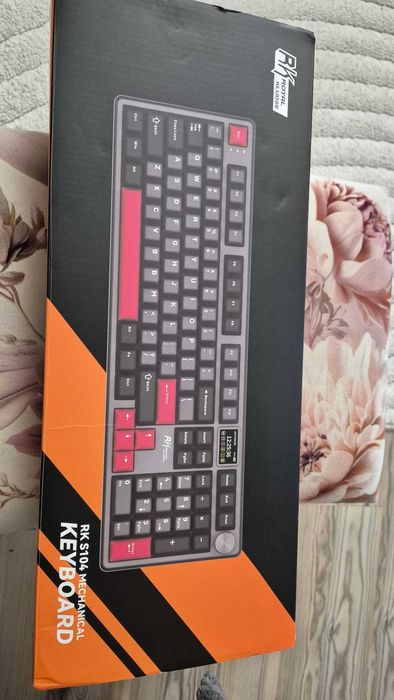 Tastatura Gaming Royal Kludge S104 Wireless Sigilata