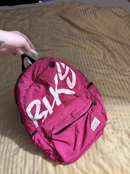 Розовый портфель