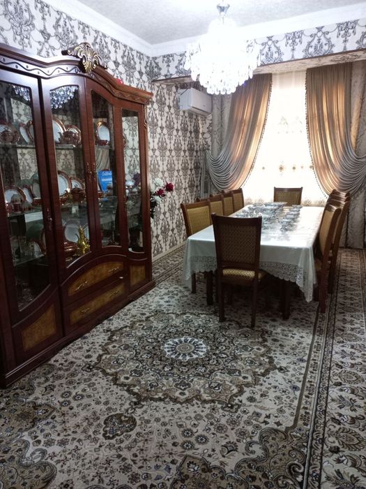 Kvartira sotiladi mebellar qoladi. Sergeli 6a mashina bozor