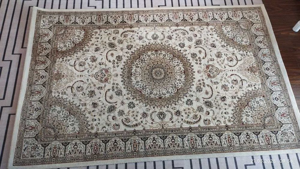 Продаются ковры разные