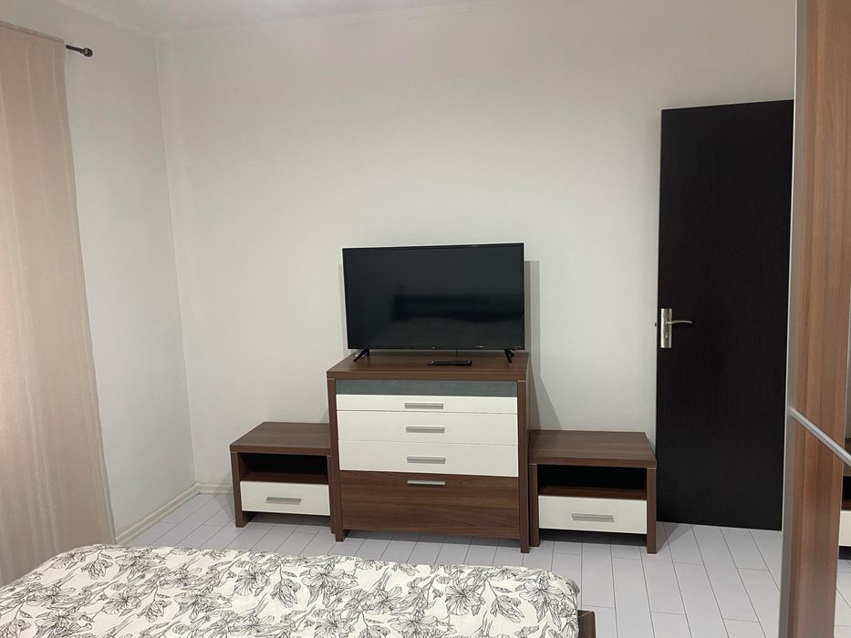 Apartament 2 camere zona centrala mall