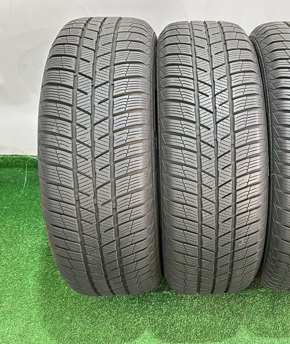 4бр 215/65r16 BARUM зимни