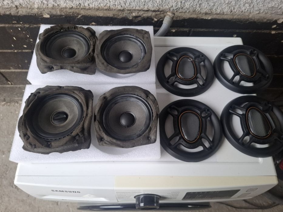 Продам динамики BMW оригинал