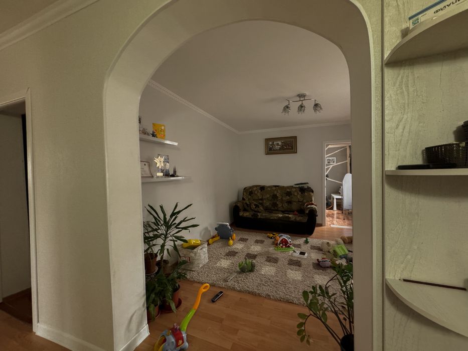 Продается дом с участком