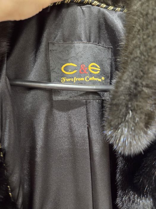 Продам норкувую шубу