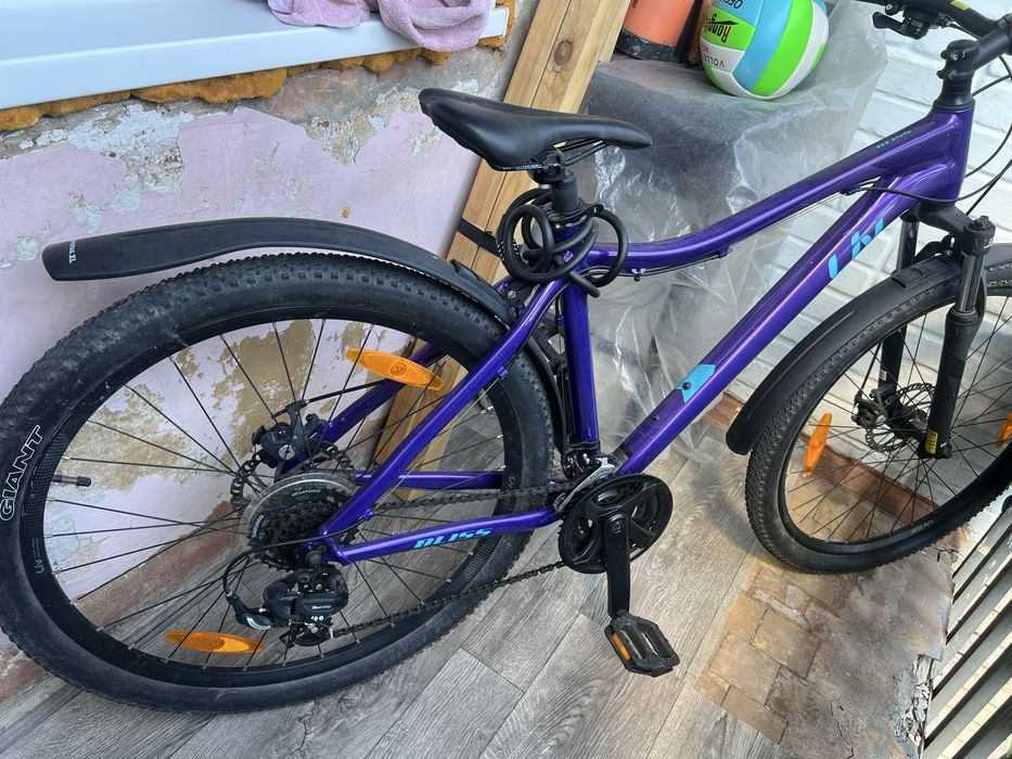Велосипед GIANT.