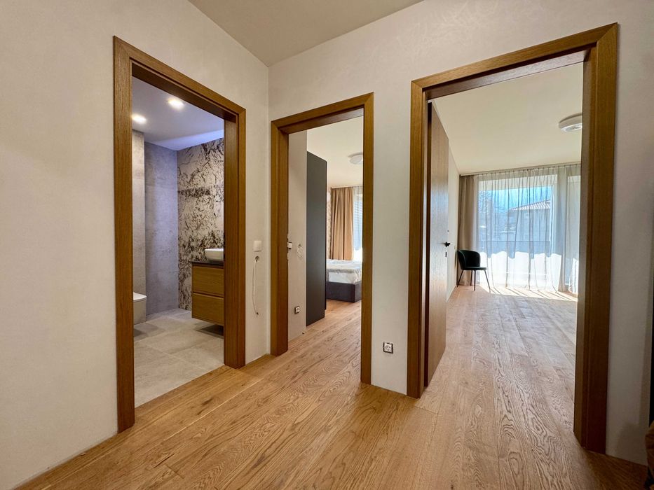 Дава се под наем Тристаен апартамент в София, 7-ми 11-ти километър - 130 кв.м за 1895.16 € - Снимка #4