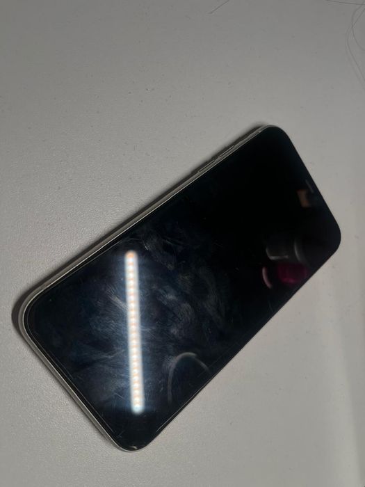 iPhone 11 128ГБ E-SIM Обмен