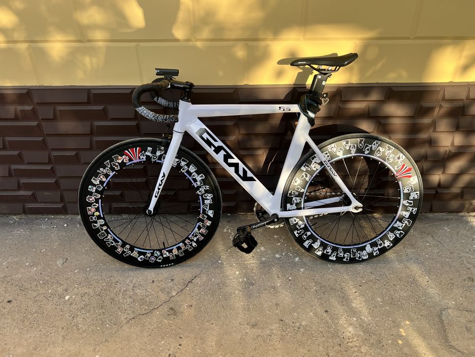 Велосипед взрослый фикс