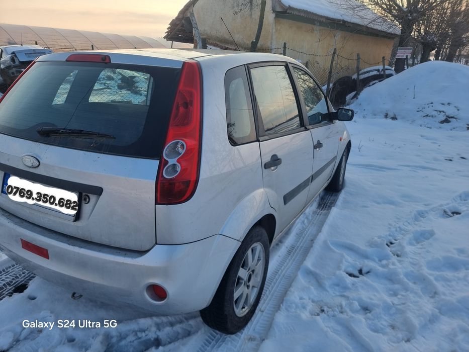 Dezmembrez Fiesta 1.25 b, 1.4 diesel ,Ford Focus 2 1.6 b  , 1.6 d 109c