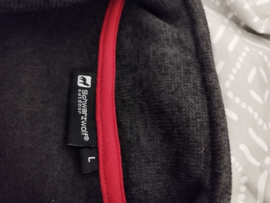 Bluza material foarte călduros Nou